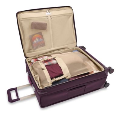 Baseline Large Expandable Spinner Suitcase