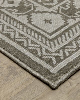 Intrigue INT06 Area Rug, 6'7" x 9'6"