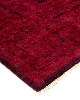 Fine Vibrance M1592 Area Rug, 8'8" x 8'10"