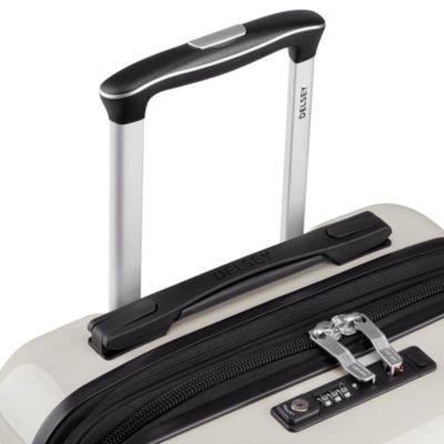 Cruise 3.0 Carry On Expandable Spinner Suitcase