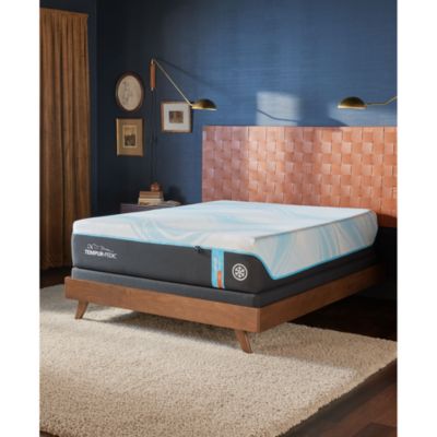 Tempur-LuxeBreeze 2.0 Firm Mattress