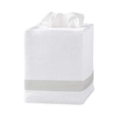 Matouk Lowell Tissue Box Cover In Silver