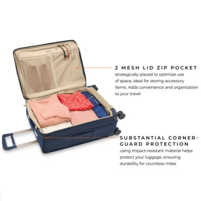 Baseline Medium Expandable Spinner Suitcase