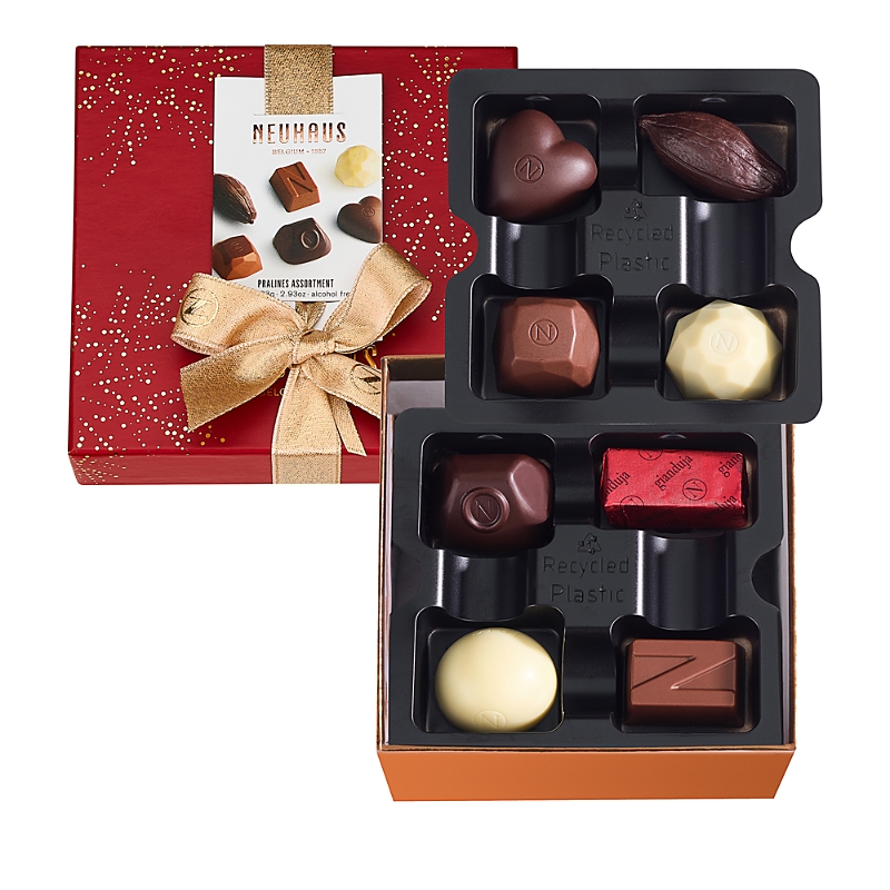 Neuhaus Holiday Small Gift Box, 8 piece