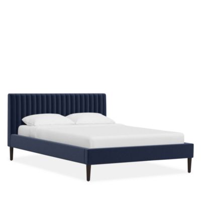 Sparrow & Wren - Griffin Boucle Channel Bed, King