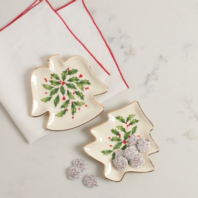 Hosting The Holidays Tree Plate