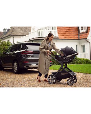 DEMI™ Next Stroller + Ride Along Board