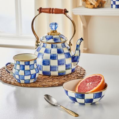 Royal Check 2-Quart Tea Kettle