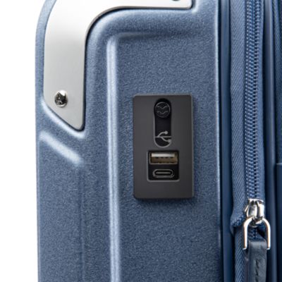 Platinum Elite Business Plus Carry On Expandable Hardside Spinner Suitcase