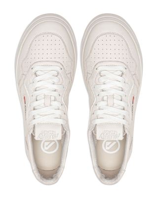 Men&#39;s Medalist Low Top Sneakers