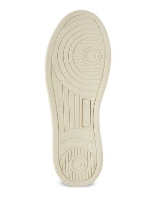 Men's Medalist Low Top Sneakers