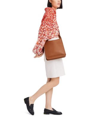 Le Foulonn&eacute; Medium Leather Crossbody Bag