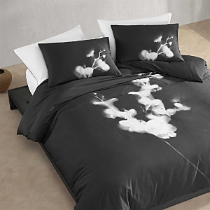 Calvin Klein Orchid Collection Cotton Sateen 3 Piece Duvet Cover Set, King In Charcoal