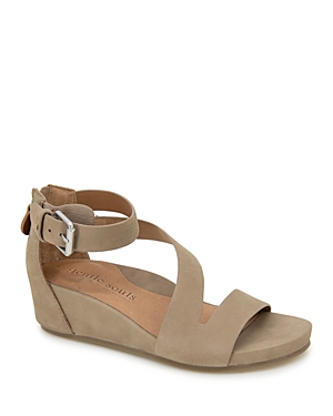 Gentle Souls By Kenneth Cole Women's Gwen Strappy Wedge Sandals In Mushroom