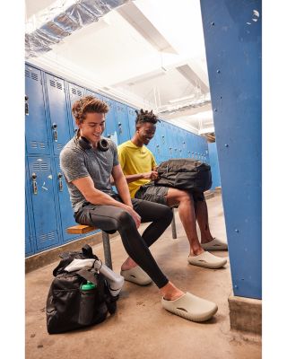 Men&#39;s Mellow Recovery Clogs