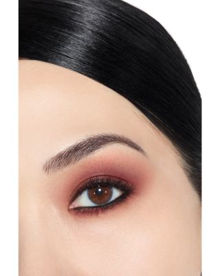 OMBRE ESSENTIELLE Multi Use Longwearing Eyeshadow