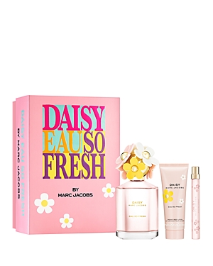 Marc Jacobs Daisy Eau So Fresh Eau De Toilette Gift Set ($213 Value)