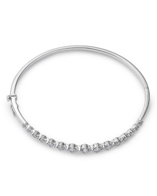 Diamond Graduated Bangle Bracelet in 14K White Gold, 1.50 tcw