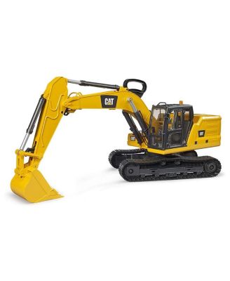  1/16 Caterpillar Excavator 5-7 - Ages 5-7