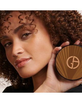 Luminous Silk Creamy Bronzing Powder