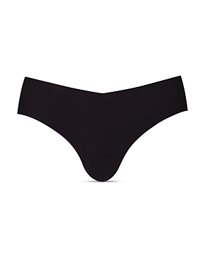 Commando Invisible Rib Thong In Black