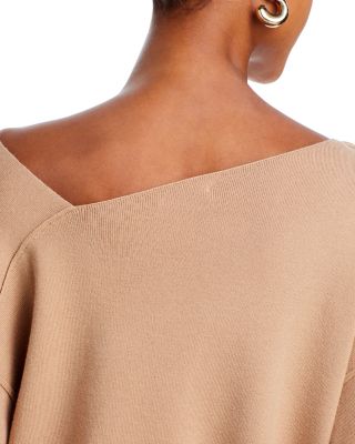 Favorite Geometric Neck Sweater 