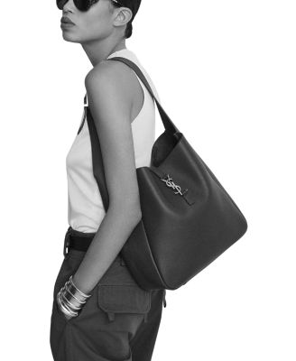 Le 5 &Agrave; 7 Supple Large Shoulder Hobo Bag in Smooth Leather