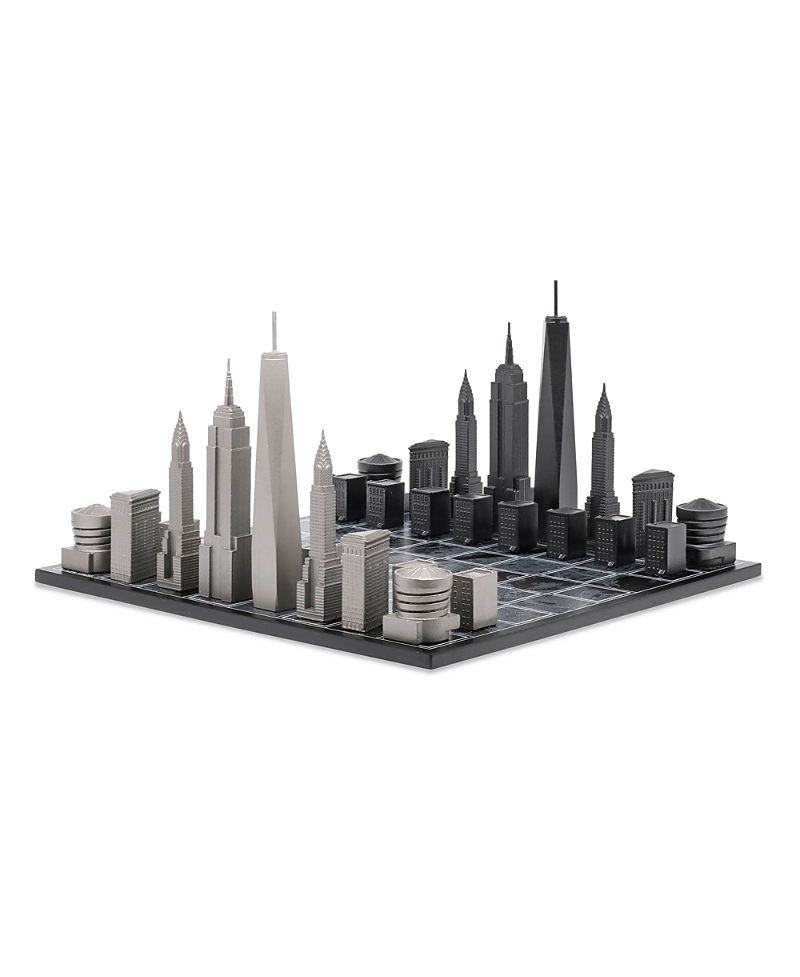 SKYLINE CHESS SET STAINLESS STEEL NEW YORK EDITION WITH WOOD MAP BOARD - AGES 14+