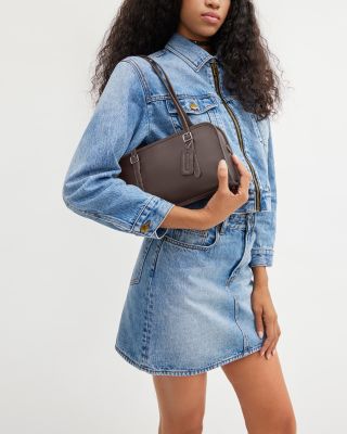 Glove Swing Zip Shoulder Bag