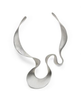 Cult Gaia - Rue Wavy Structured Choker Necklace, 19"