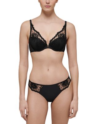 Intrigue Triangle Contour Bra