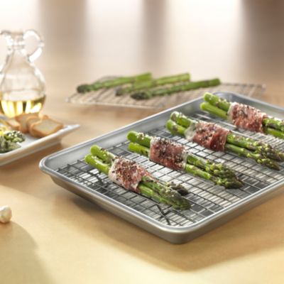 Quarter Sheet Baking Pan and Rack Set
