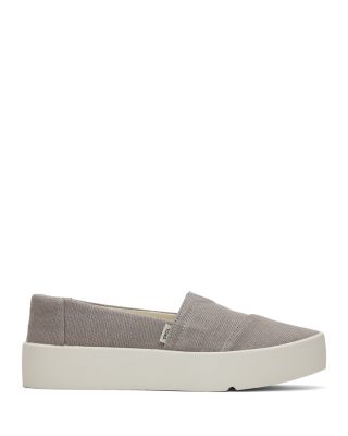 Women's Verona Slip On Sneakers