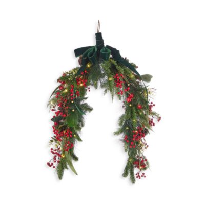 Magnolia Leaf, Eucalyptus & Berry 30" Swag with Fairy Lights