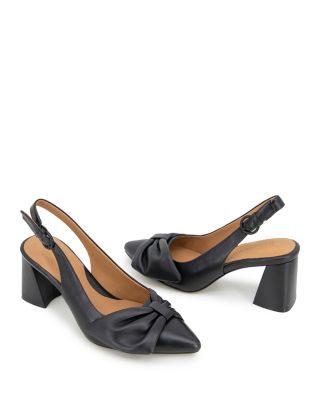 Women's Diana Pointed Pumps