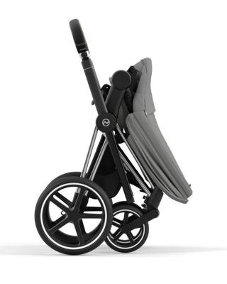 PRIAM 4 Stroller – Chrome Frame and Black Handle