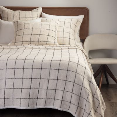 Evans Bedding Collection