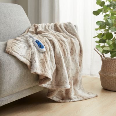 Zuri Oversized Faux Fur Heated Throw, 50" x 70"