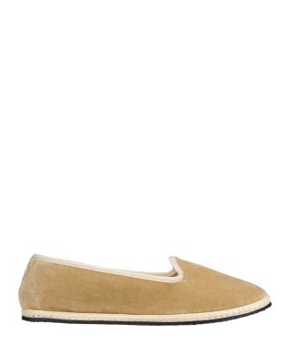  Women's Classic Velvet Flats