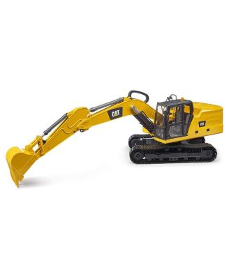  1/16 Caterpillar Excavator 5-7 - Ages 5-7