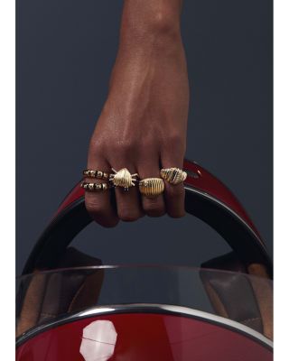 9K Yellow Gold Diamond Ribbed Ring, 0.04 tcw