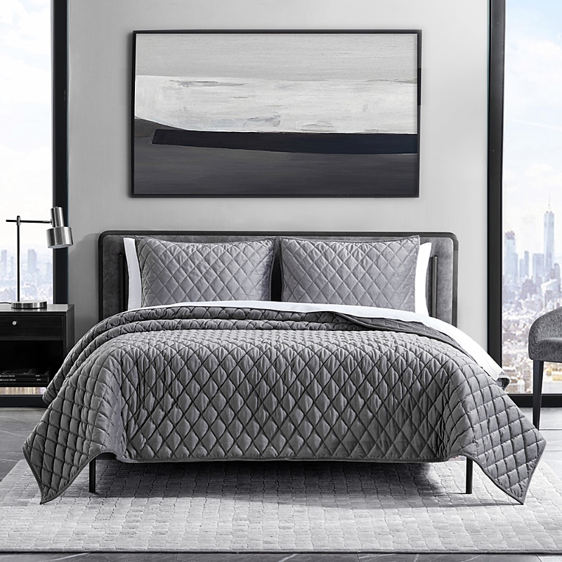 Vera Wang Diamond Velvet Quilt Set, Queen In Soft Charcoal