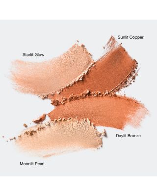 True Highlight Weightless Illuminator Highlighter