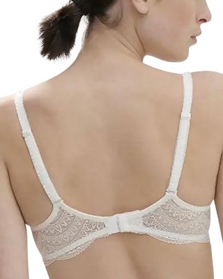 Karma 3D Molded Lace Spacer Bra