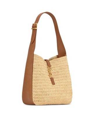 Le 5 &Agrave; 7 Supple Small Shoulder Bag in Raffia