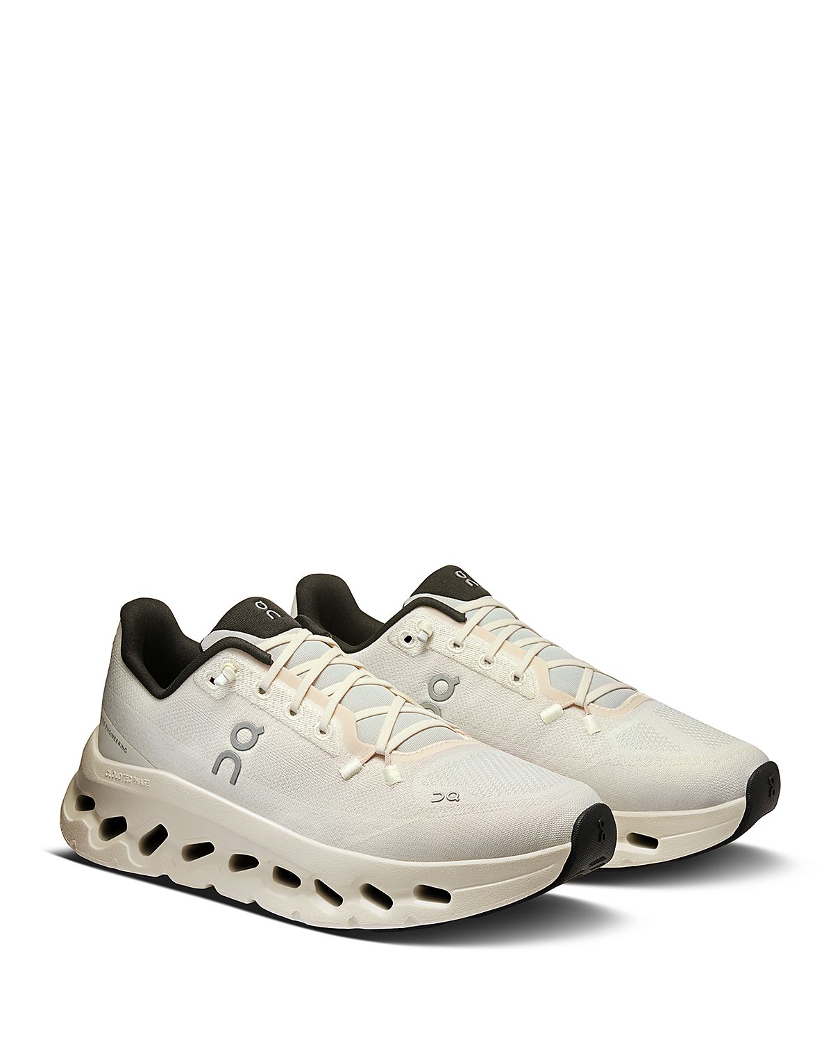 On Women's Cloudtilt Low Top Sneakers