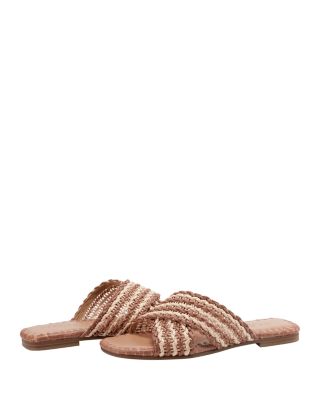 Women&#39;s Nylie Square Toe Flat Sandals