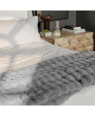 Bubble Cuddle Throw Blanket