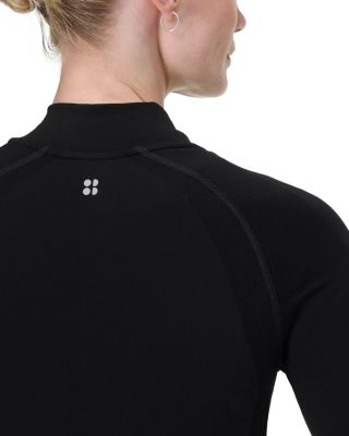 Athlete Cropped Zippered Top