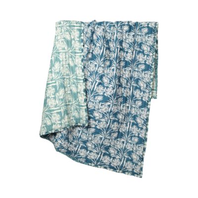 Deep Sea Coral Handcrafted Cotton Quilt, King